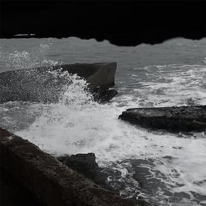 和尚吮女花蒂受不了了
