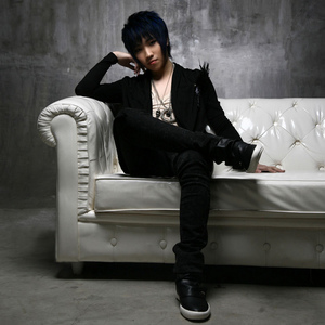 和尚吮女花蒂受不了了
